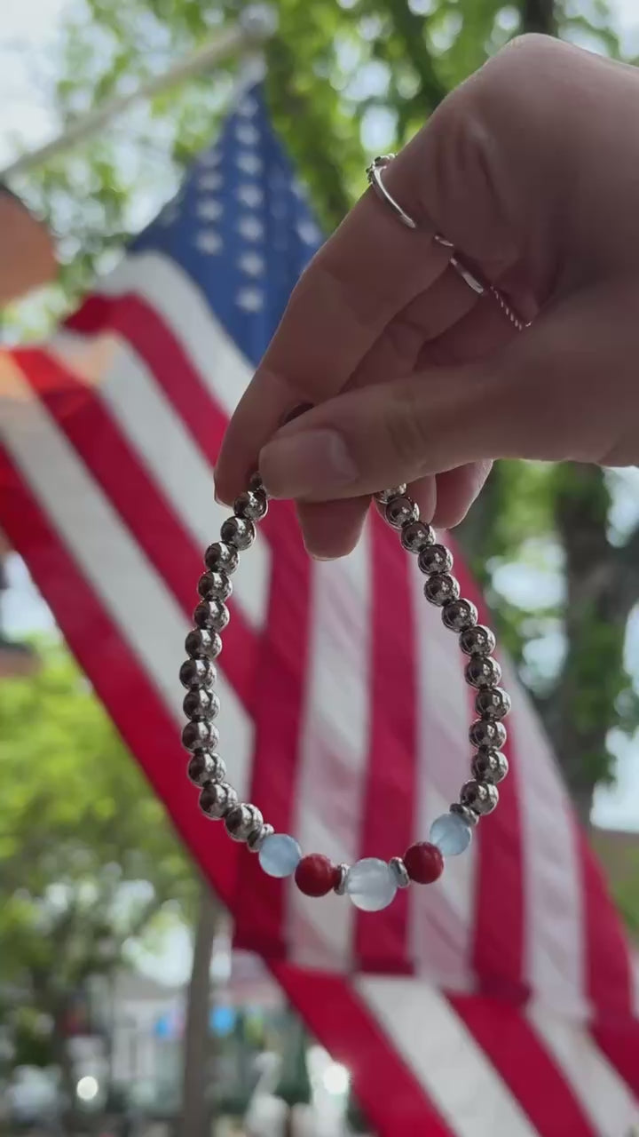 Capeology x H.E.L.P. Ray of Hope Americana Stacker Charity